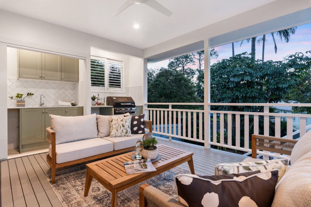 Barbecues & Outdoor Living 