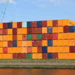 The Socioeconomic Impacts of Amazon Investments on local communities