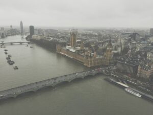 Flooding risks diverge across UK cities, sectors and economies