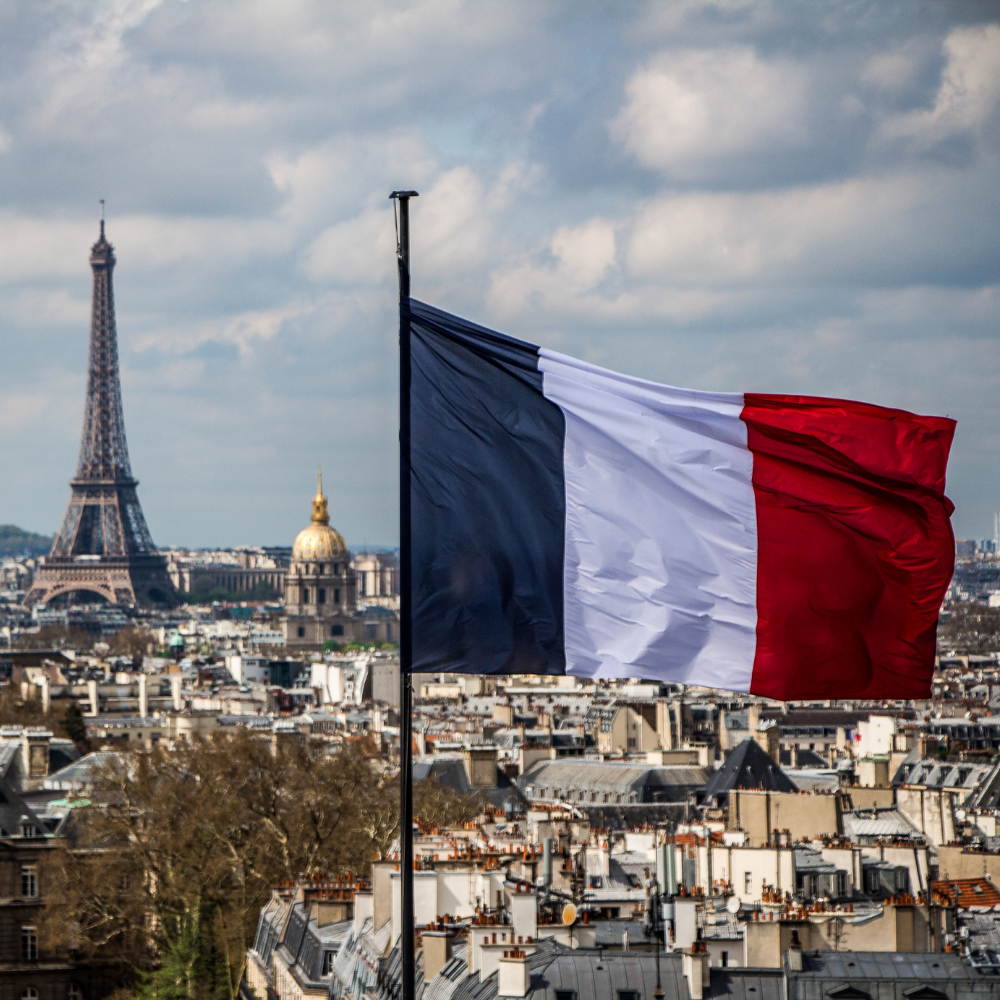 France-flag-Eiffel-Tower